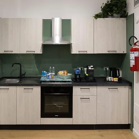 Catherine's House Πανσιόν 3*